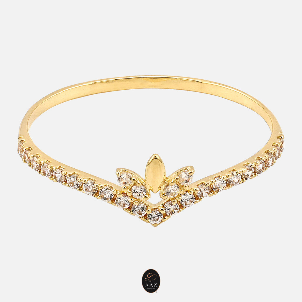 Chevron 18k Gold with Zircon Stones Ring