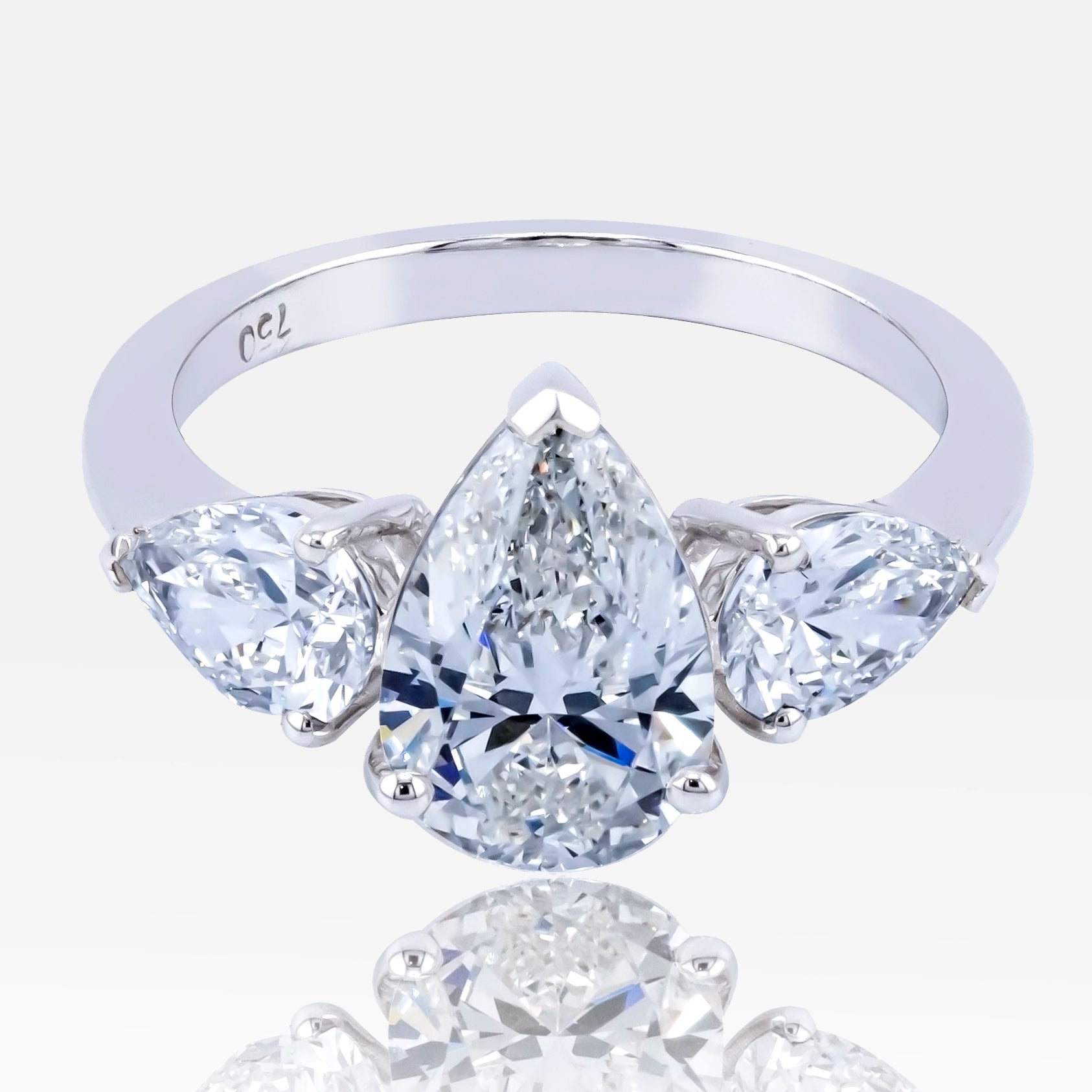 Pear Drop Natural Diamonds 18K Gold Ring – 3.13 Carat GIA Certified