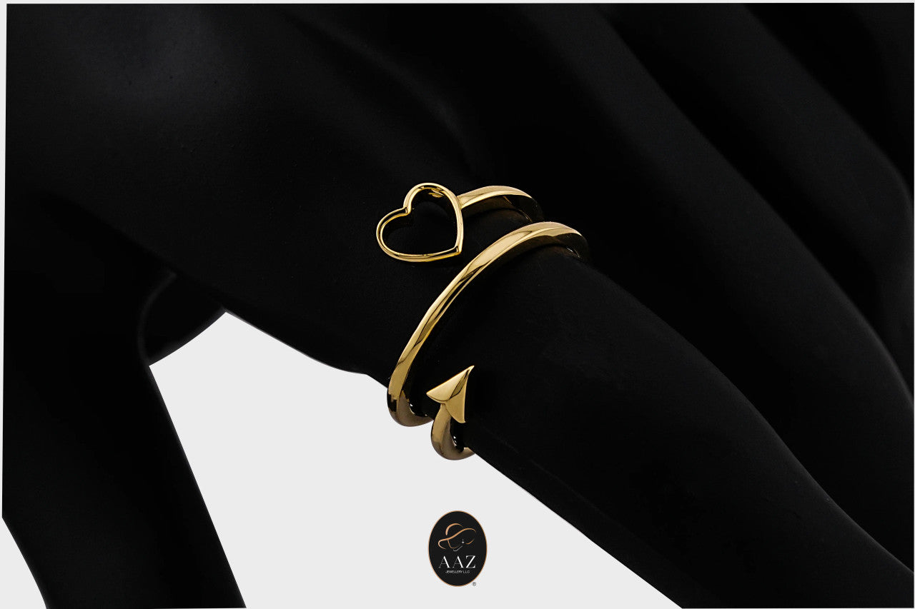 Swirl Heart & Arrow 18K Gold Ring