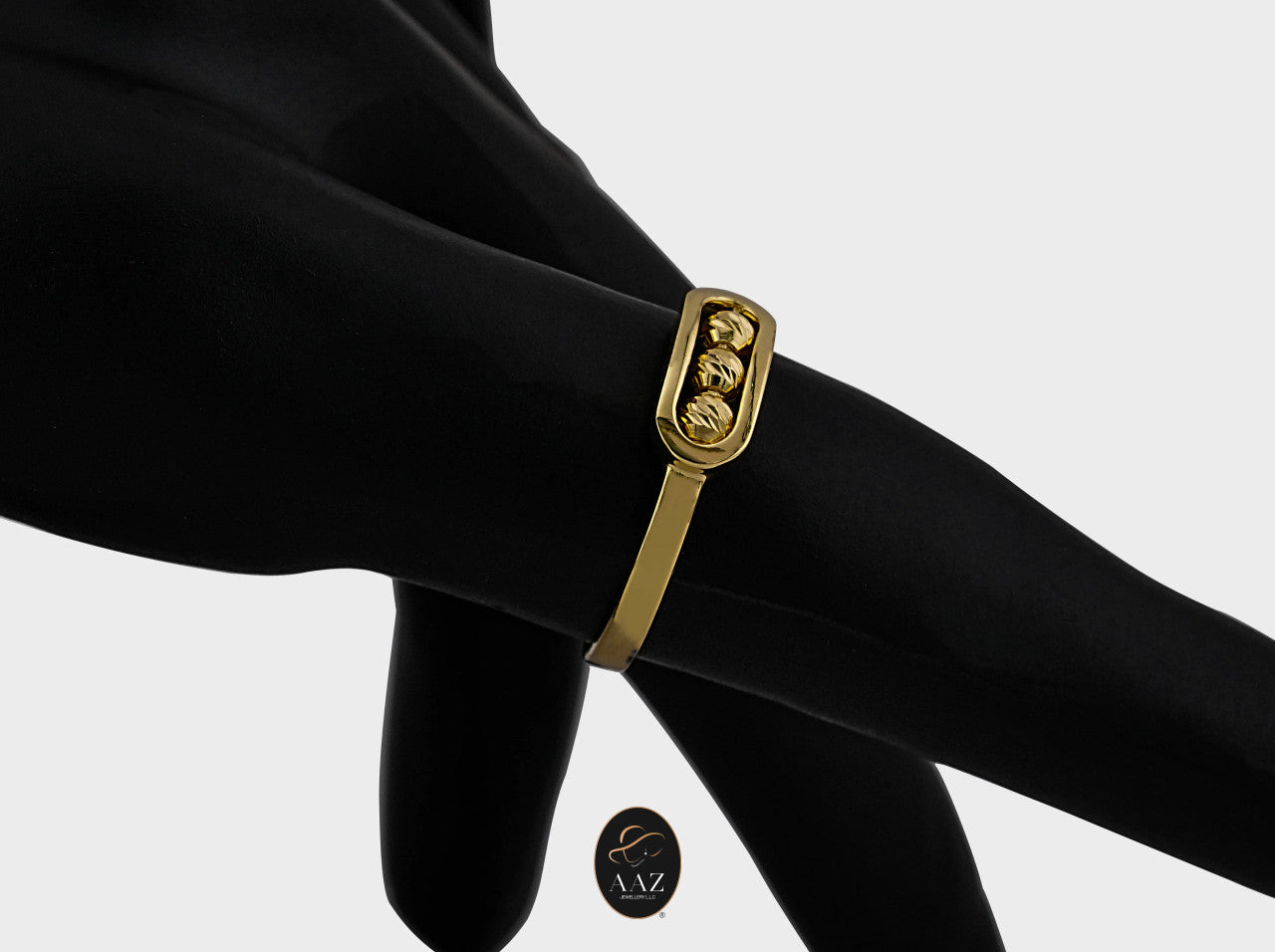 Tri-Sphere 18k gold Ring