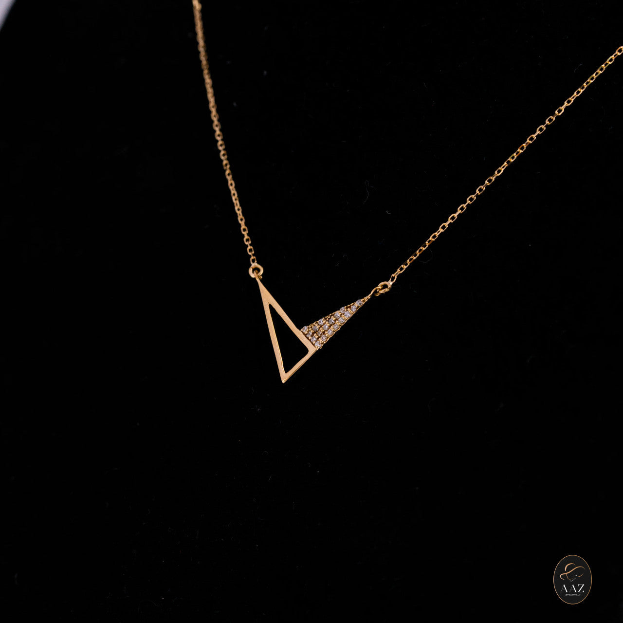 Trigon 18K Gold Necklace left
