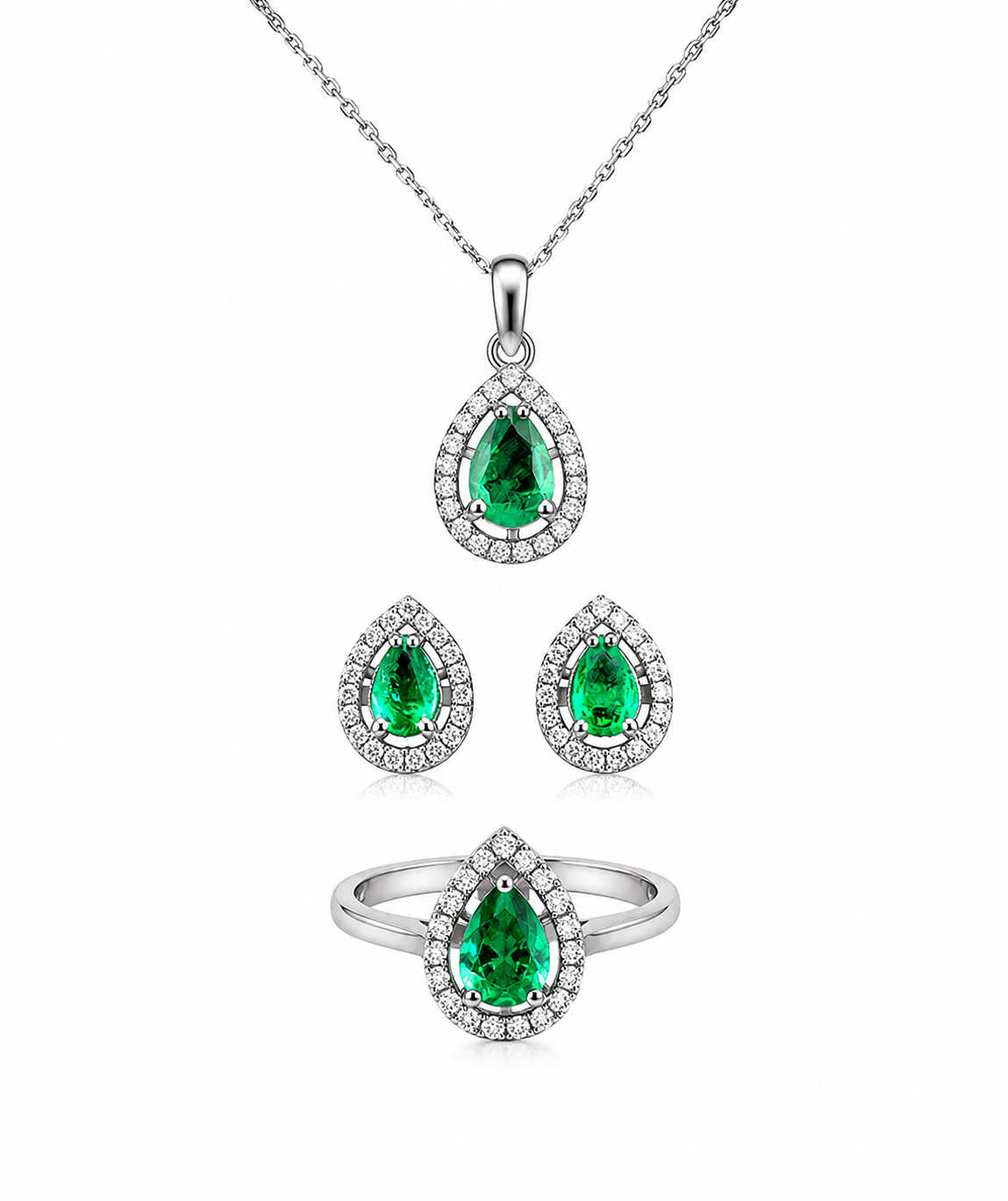 Pear Shape Emerald with Natural Diamond Full Set