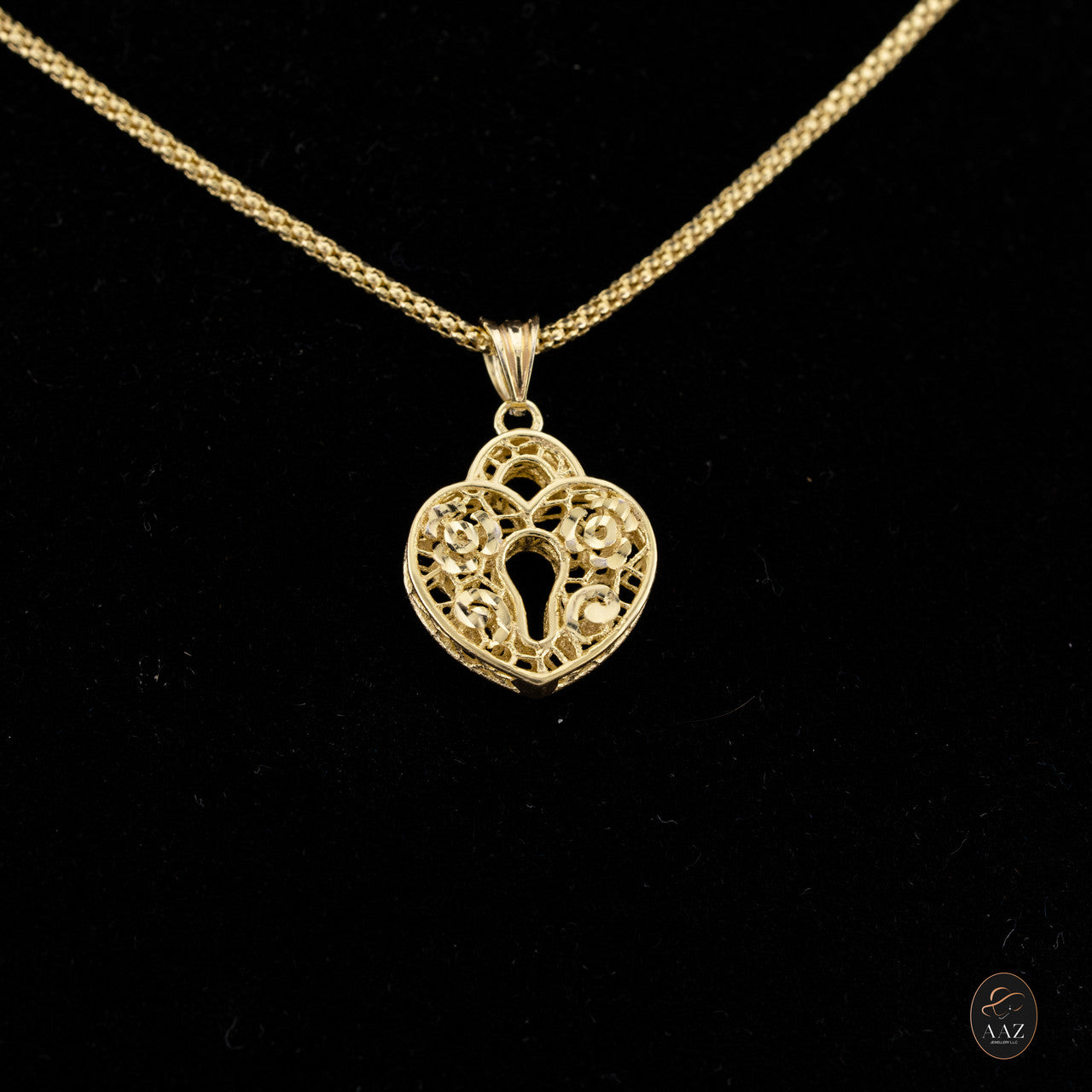 Heart Lock 18k Gold Plated Silver Necklace on a model