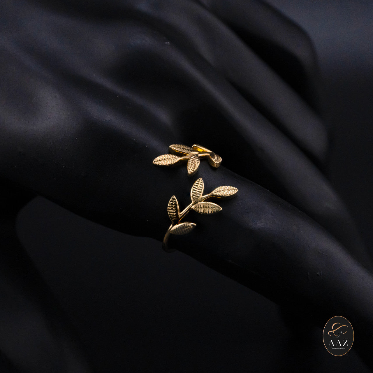 Twin Leaves 18k Gold Ring