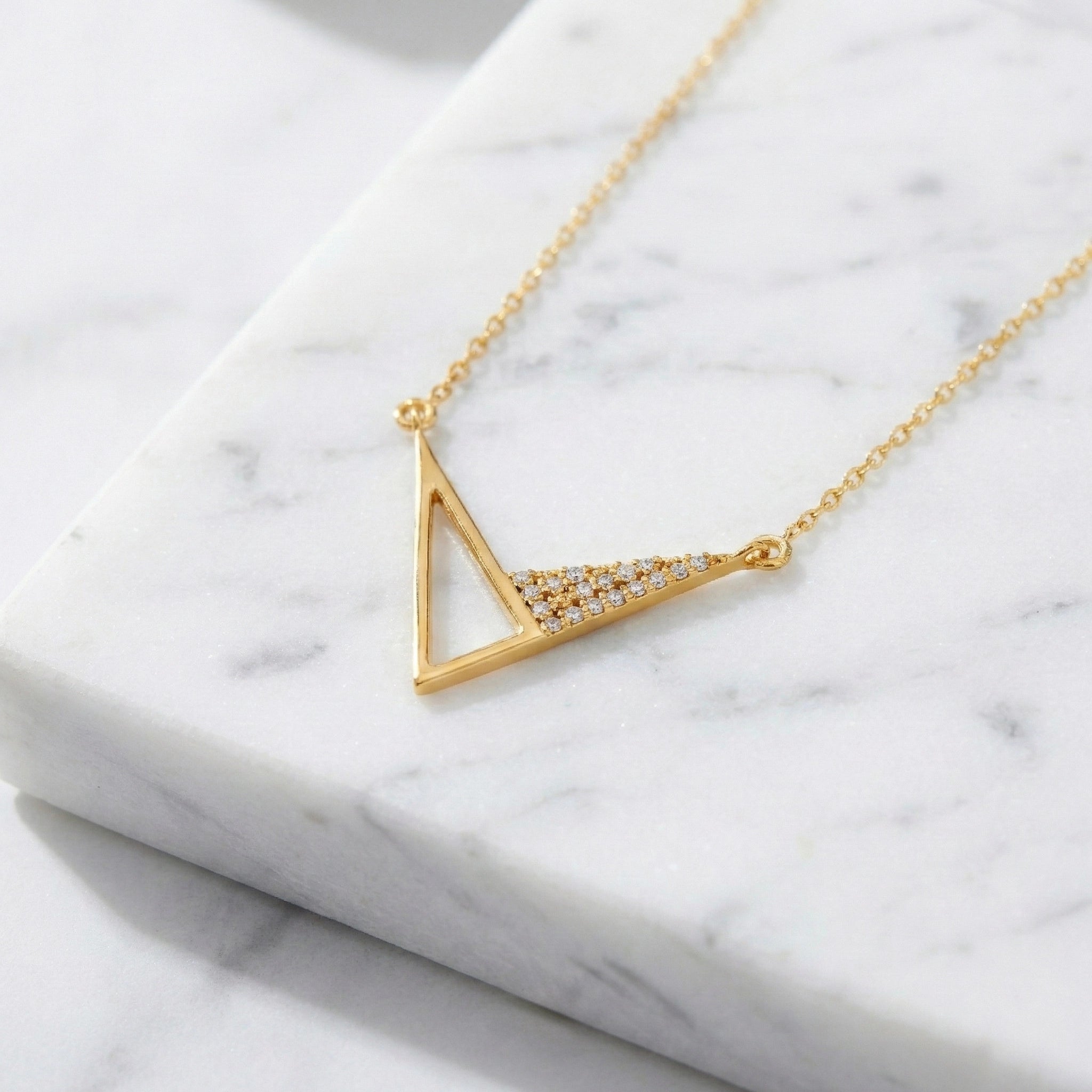 Trigon 18K Gold Necklace
