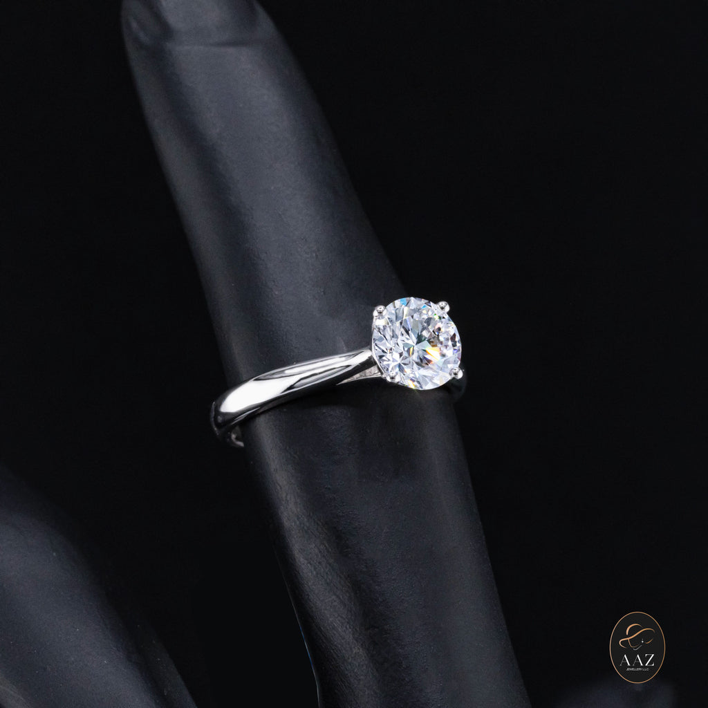 Round Brilliant Natural Diamond 18K Gold Ring
