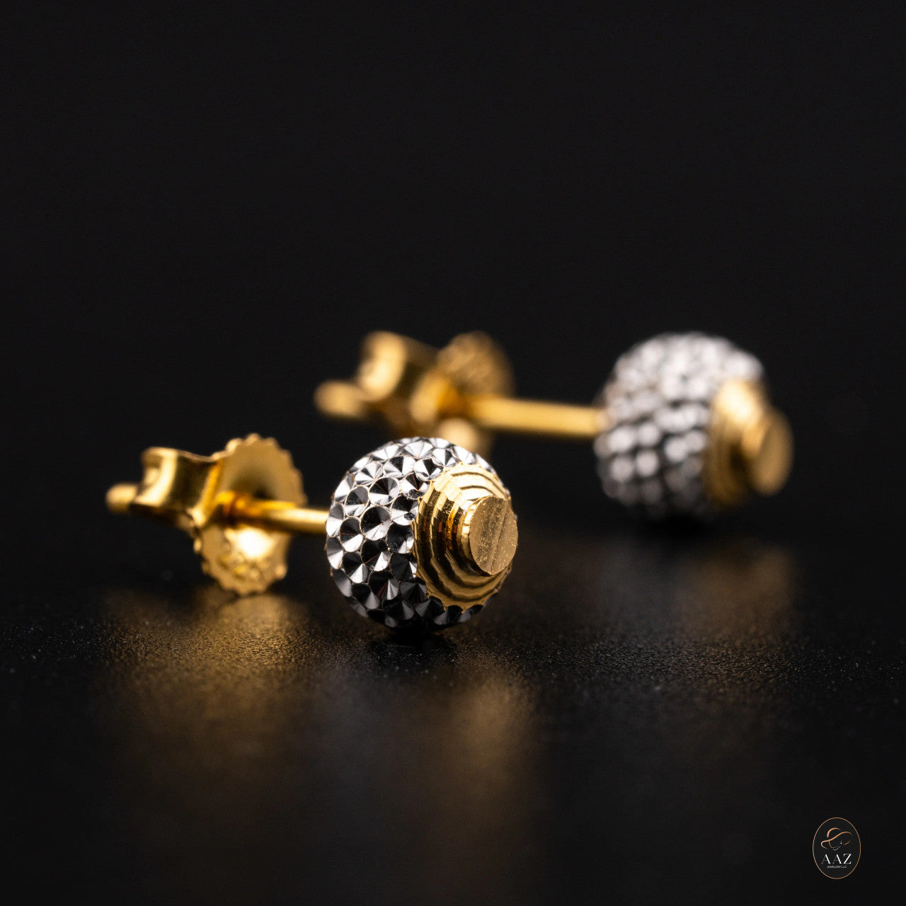 Sparkle 22K Gold Stud Earrings